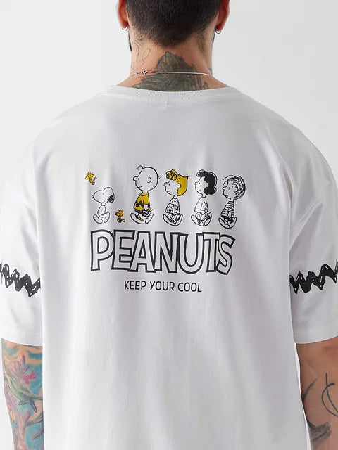 Peanuts: Keepin It Cool Oversized T-Shirts