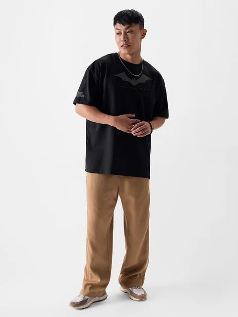 Batman: The Bat Sigil Oversized T-Shirts