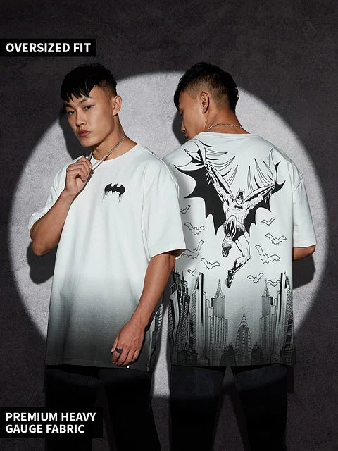 Batman: Gotham's Saviour Oversized T-Shirts