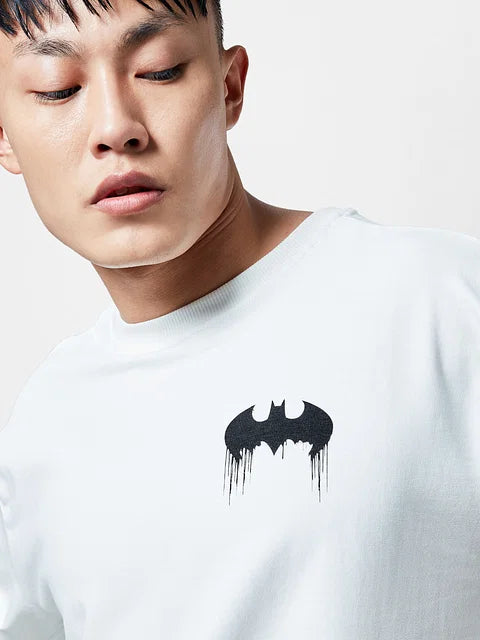 Batman: Gotham's Saviour Oversized T-Shirts
