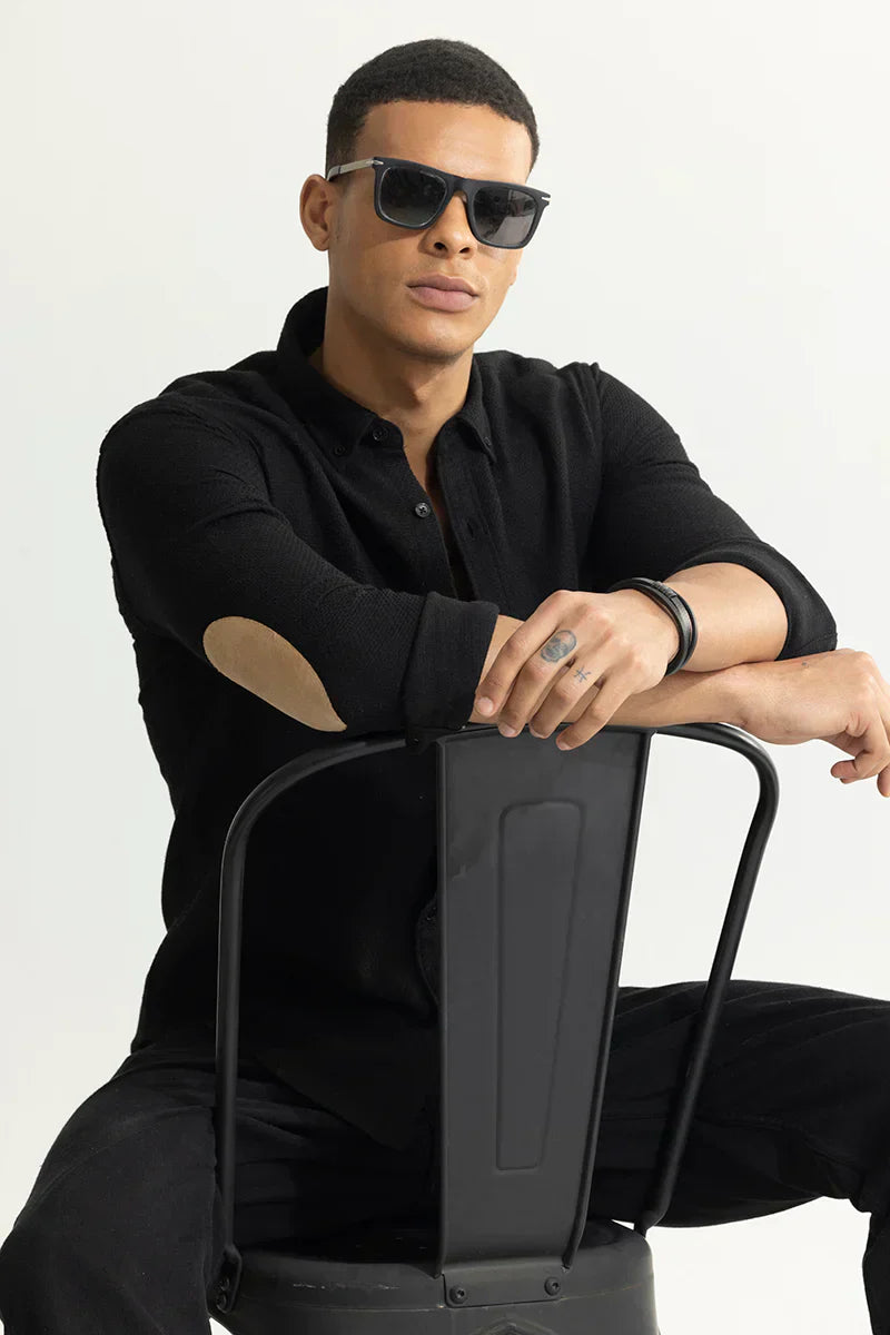 SESTET BLACK SHIRT